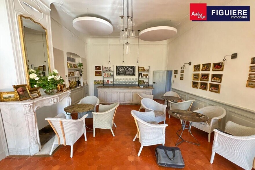 9 Avenue Henri Pontier, Aix-en-Provence à louer - Photo du bâtiment - Image 2 de 9