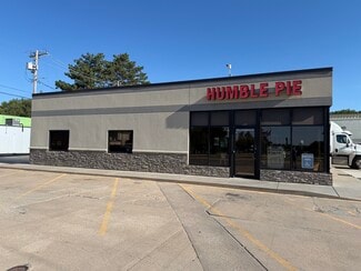 More details for 730 E 1st St, Pratt, KS - Retail for Sale
