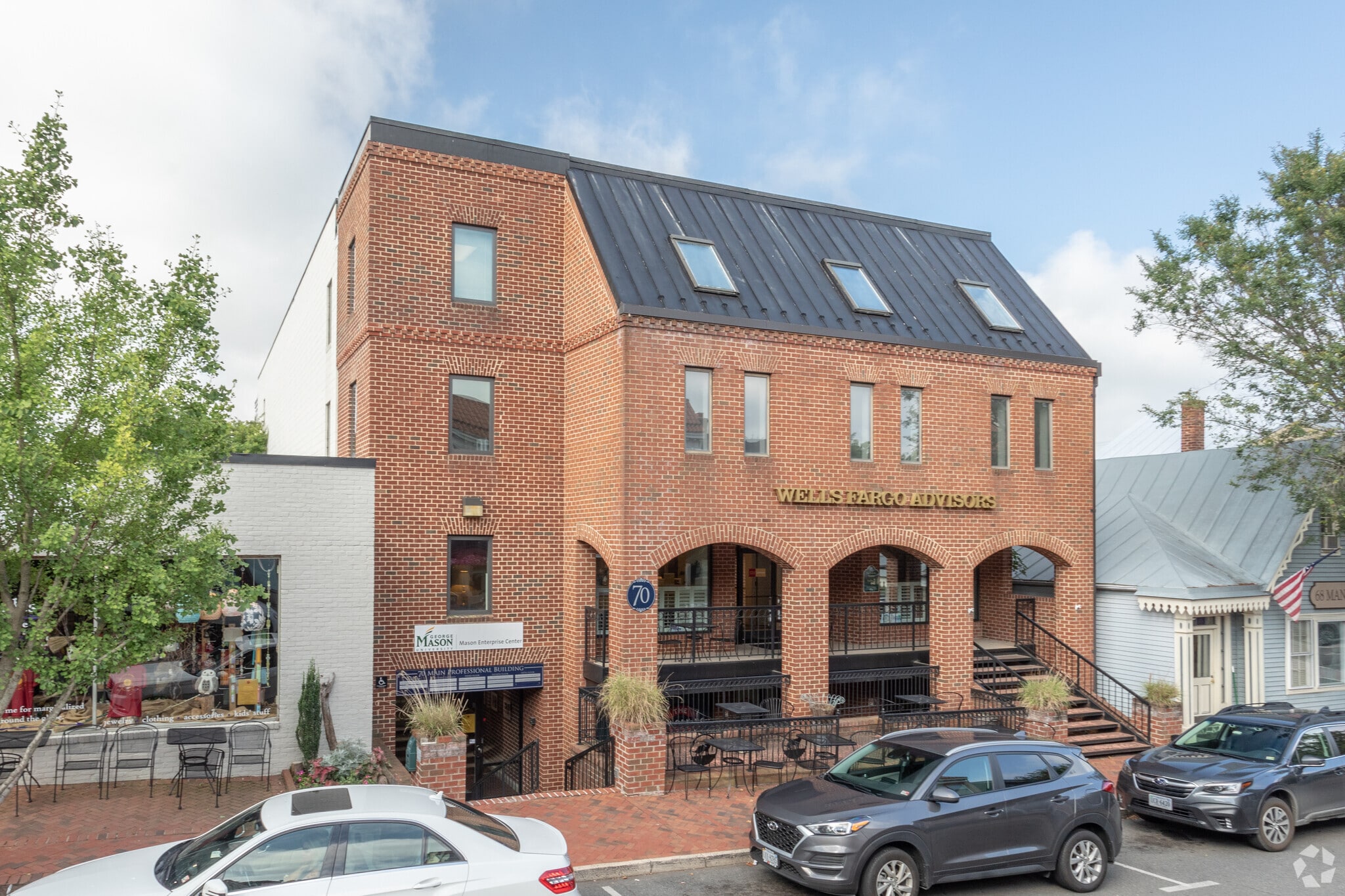 70 Main St, Warrenton, VA à louer Photo principale- Image 1 de 10