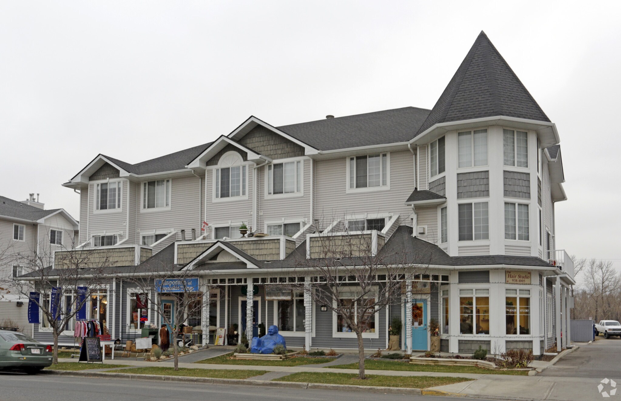 21 N Railway St, Okotoks, AB à louer Photo principale- Image 1 de 5