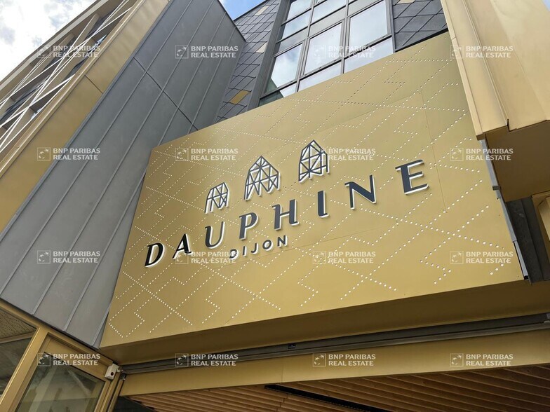 13 Rue Dauphine, Dijon à louer - Photo du bâtiment - Image 2 de 16