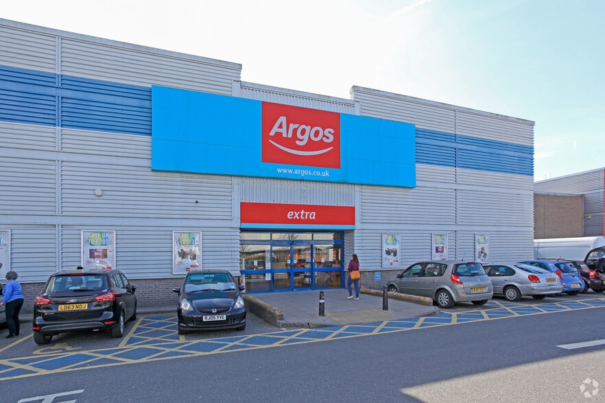 1-3 Drury Cres, Croydon for lease - Building Photo - Image 3 of 6