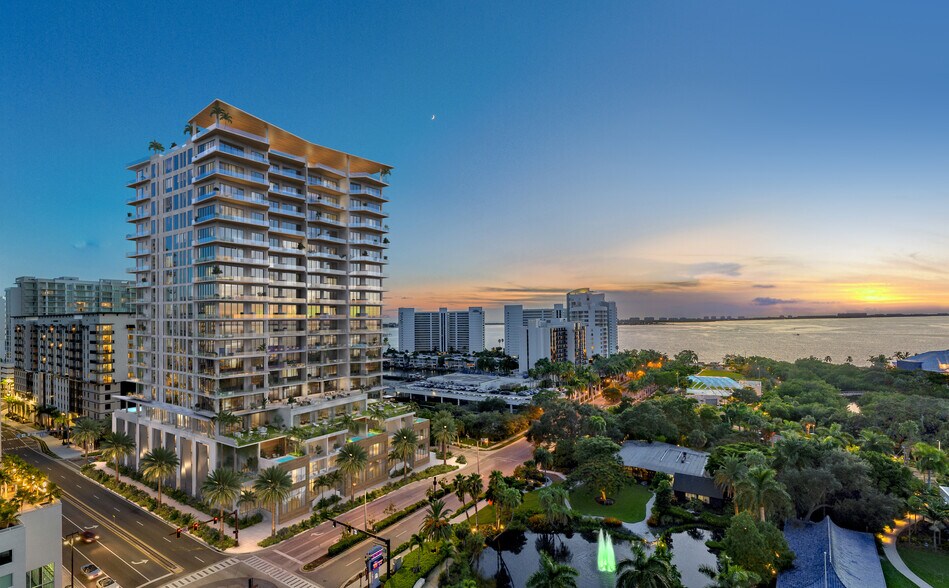 668 Quay Commons, Sarasota, FL à louer - Photo du bâtiment - Image 2 de 7