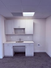 601-693 Sunrise Hwy, Lynbrook, NY for lease Interior Photo- Image 2 of 5