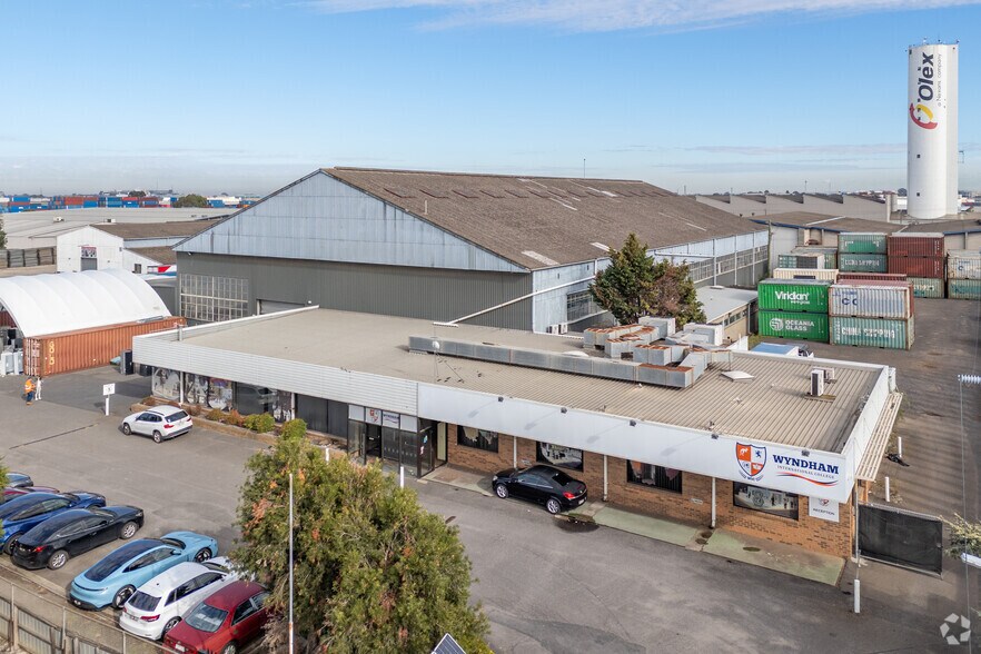 68-70 Gwelo St, West Footscray for sale - Primary Photo - Image 1 of 10