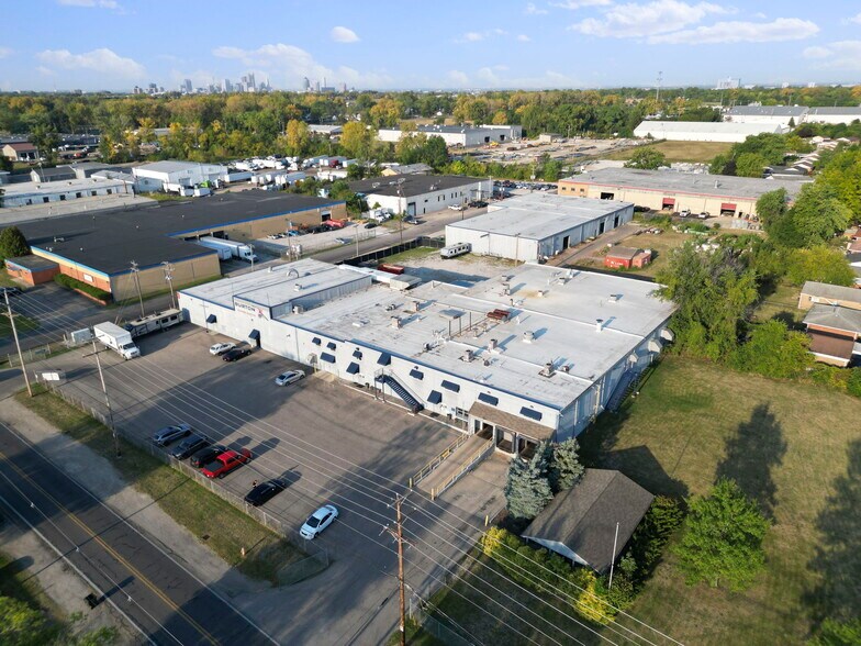 1711 Woodland Ave, Columbus, OH à vendre - Photo du bâtiment - Image 2 de 30