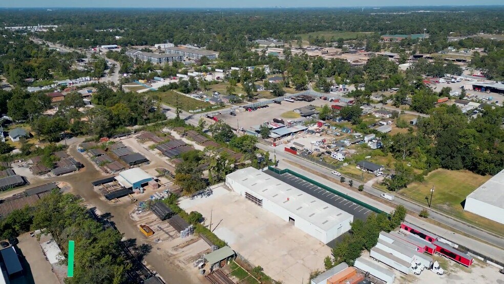 8730 Ley Rd, Houston, TX à louer - Vidéo sur l’inscription commerciale - Image 2 de 32