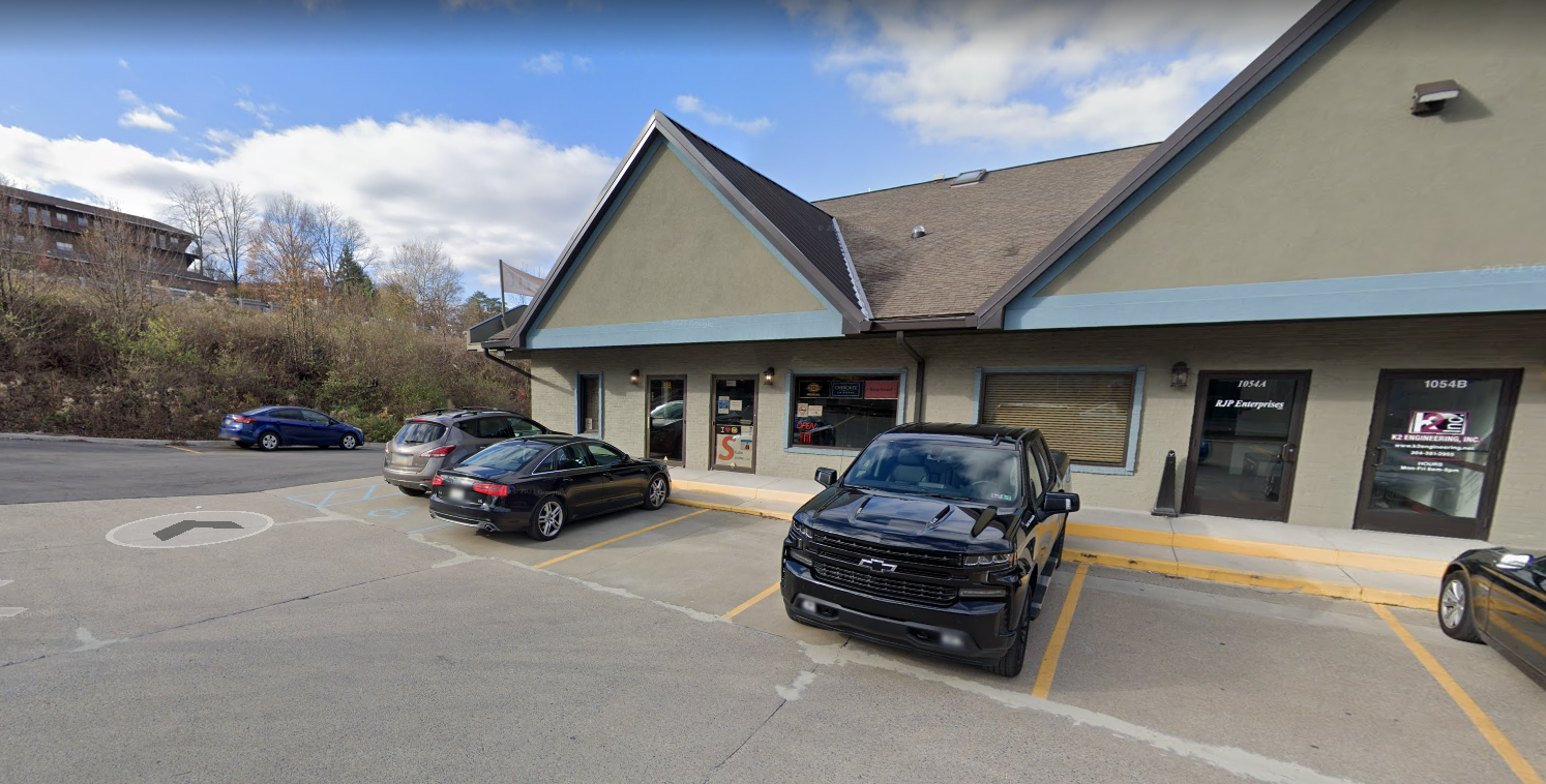 1052 Maple Dr, Morgantown, WV for lease Building Photo- Image 1 of 2