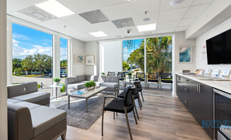 Plus de détails pour 900 NE 26th Ave, Fort Lauderdale, FL - Médical à louer