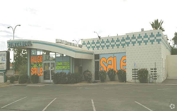 1115 W Main St, Mesa, AZ à louer - Photo du bâtiment - Image 2 de 8