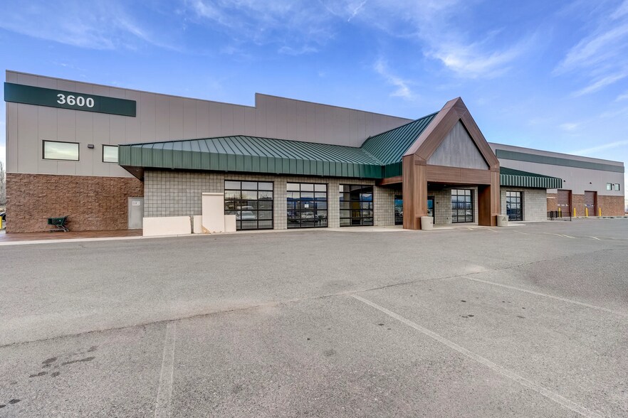 3600 N Glassford Hill Rd, Prescott Valley, AZ à louer - Photo du bâtiment - Image 3 de 34