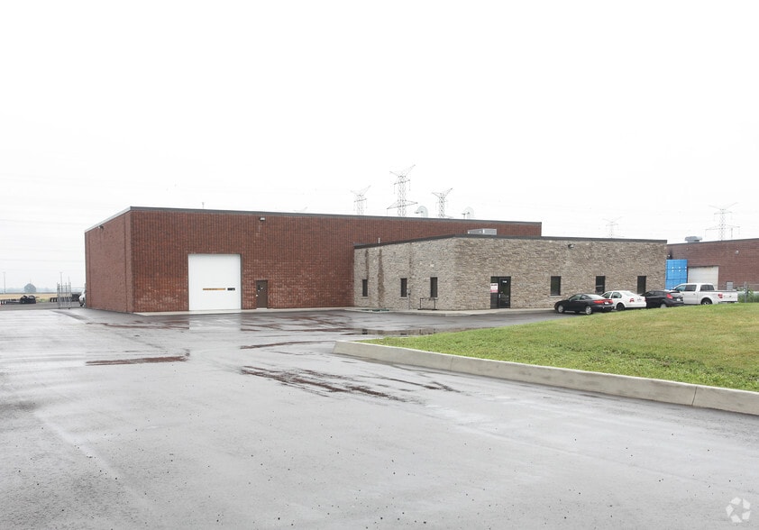 7105 Auburn Rd, Milton, ON for lease - Building Photo - Image 2 of 2