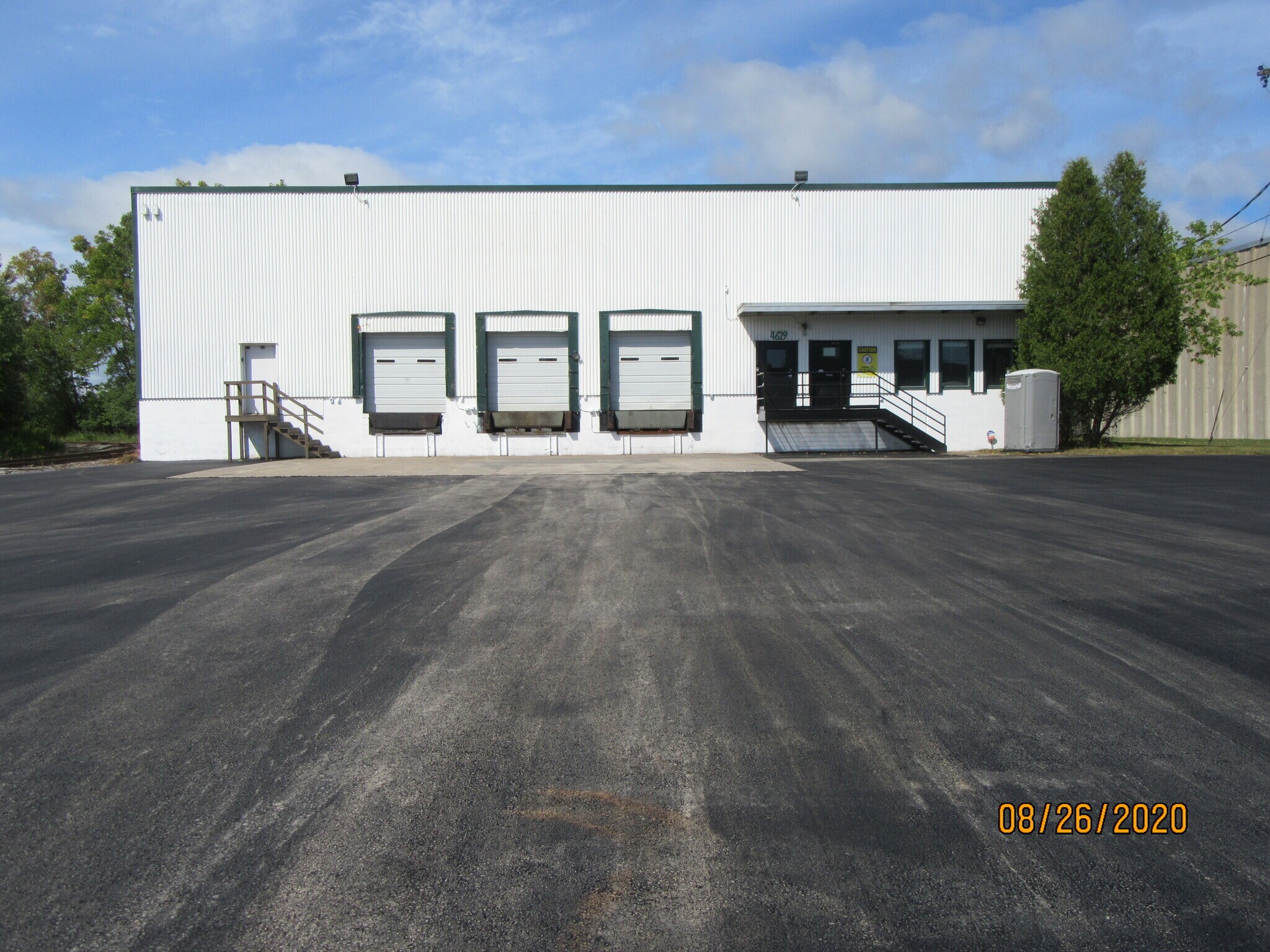 4629 Crossroads Park Dr, Liverpool, NY for lease Primary Photo- Image 1 of 5