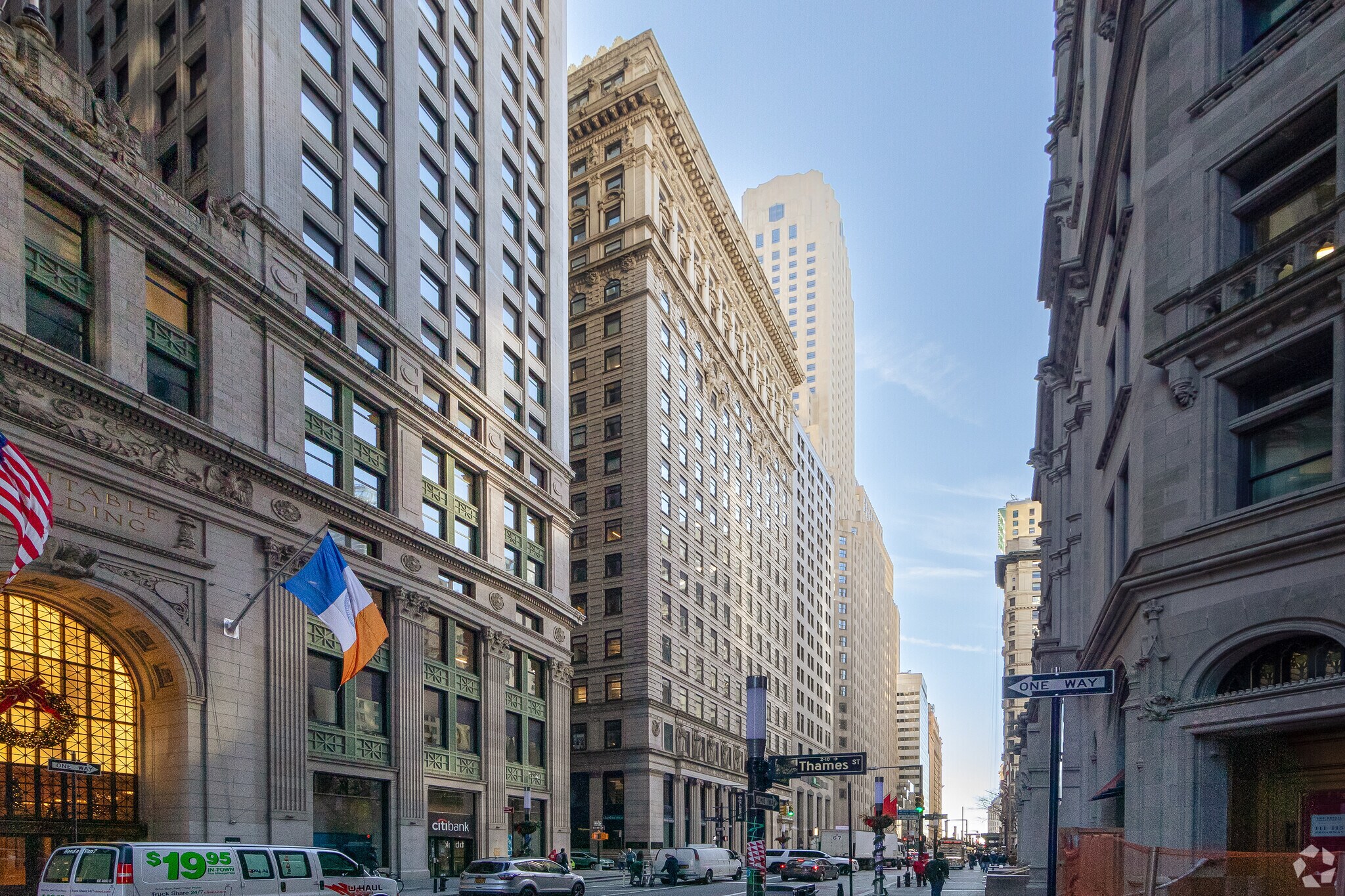 100 Broadway, New York, NY à louer Photo du bâtiment- Image 1 de 4