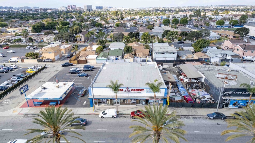 979 S La Brea Ave, Inglewood, CA for sale - Building Photo - Image 2 of 55