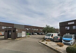 Plus de détails pour Local d'activités à louer