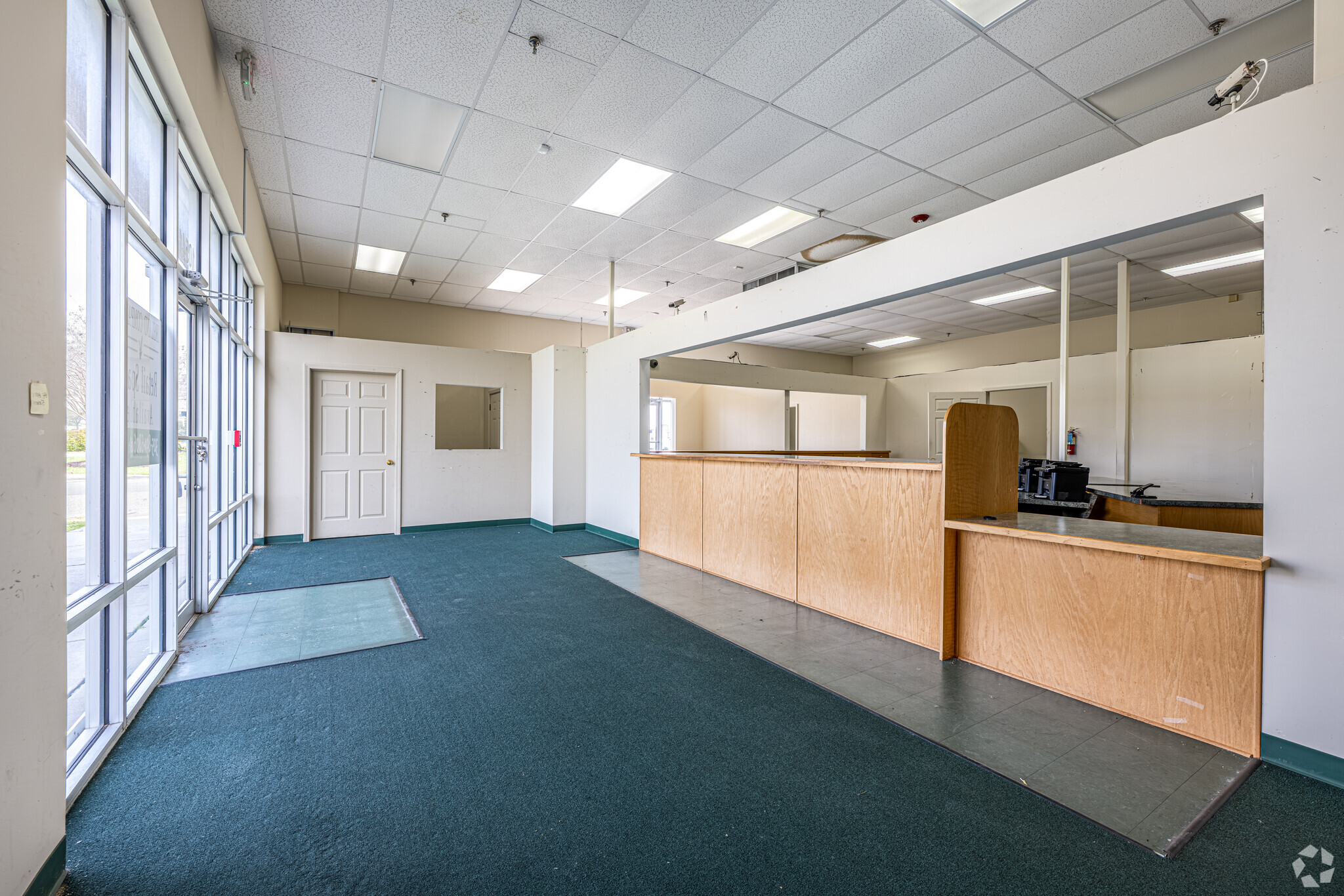 10511 Diberville Blvd, D'Iberville, MS for lease Interior Photo- Image 1 of 2