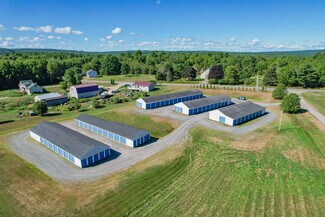 Plus de détails pour 688 Manchester Rd, Belgrade, ME - Spécialité à vendre