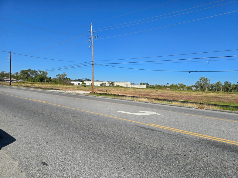 1201 E 1st St, Humble, TX for lease - Other - Image 3 of 10