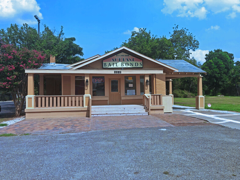 2217 Hemphill St, Fort Worth, TX for sale - Building Photo - Image 3 of 19