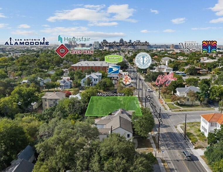 2620 Mccullough Ave, San Antonio, TX à vendre - Photo du bâtiment - Image 3 de 13