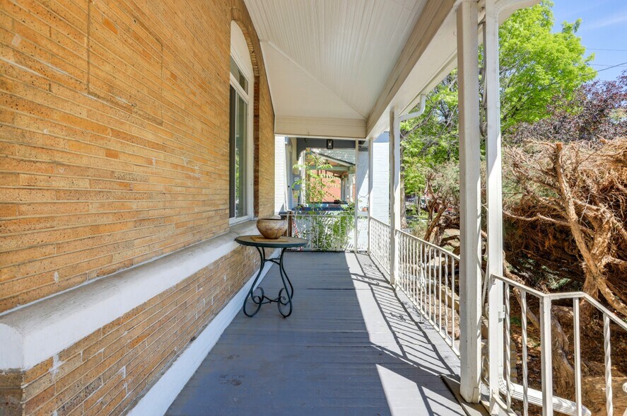 2105 E 16th Ave, Denver, CO à vendre - Photo du bâtiment - Image 3 de 21