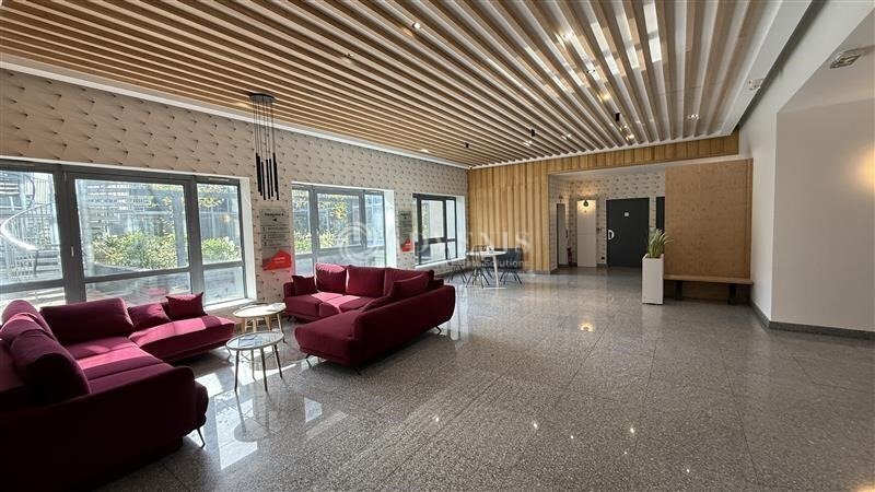 Office in Lognes for lease Lobby- Image 1 of 9