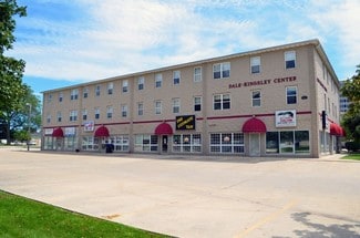 More details for 604 Dale St, Normal, IL - Retail for Lease