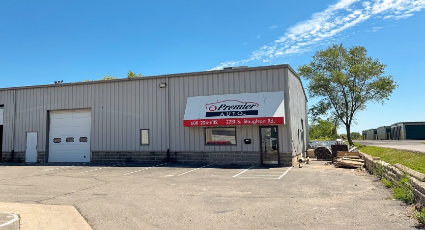2231 S Stoughton Rd, Madison, WI for lease - Primary Photo - Image 1 of 1