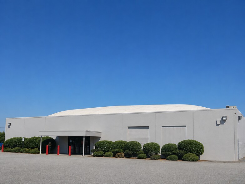 6446 Telegraph Rd, Commerce, CA à vendre - Photo du bâtiment - Image 2 de 7