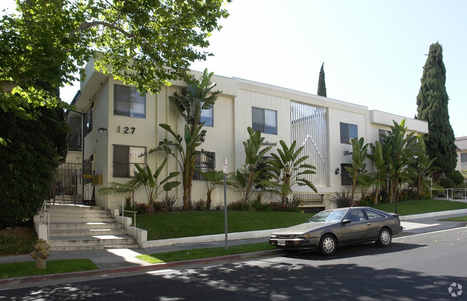 127 S St Andrews Pl, Los Angeles, CA for sale - Building Photo - Image 3 of 15