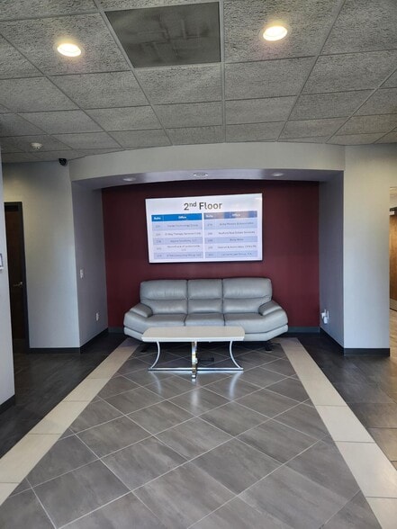 6111 Gazebo Park Pl N, Jacksonville, FL for lease - Building Photo - Image 3 of 10