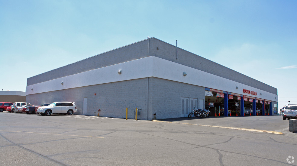 10501 Gateway Blvd W, El Paso, TX for lease - Building Photo - Image 1 of 3