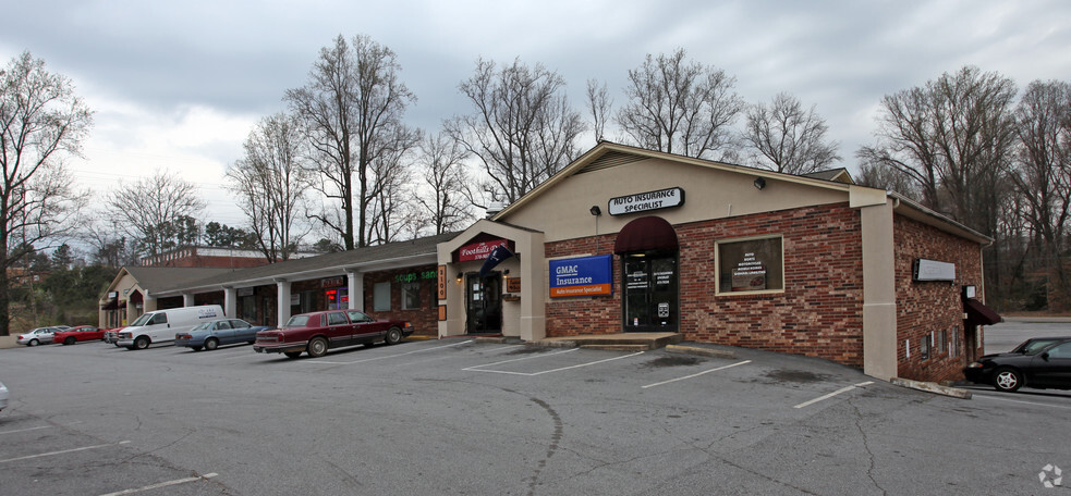 2100 Poinsett Hwy, Greenville, SC for sale - Building Photo - Image 1 of 1