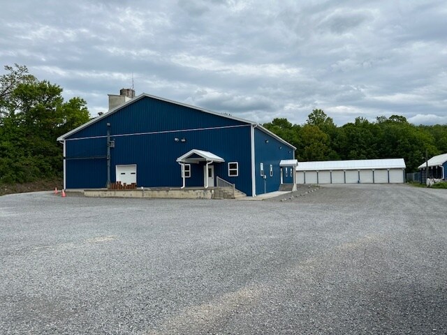 970 Mercer Rd, Franklin, PA for lease Building Photo- Image 1 of 11