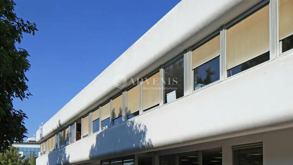 Industriel dans Tremblay-en-France à louer - Photo du bâtiment - Image 2 de 6