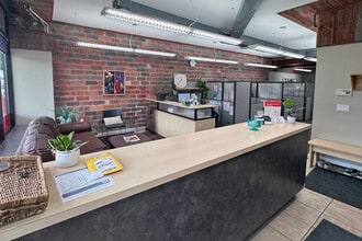 777 7th St E, Saint Paul, MN for lease Interior Photo- Image 2 of 9