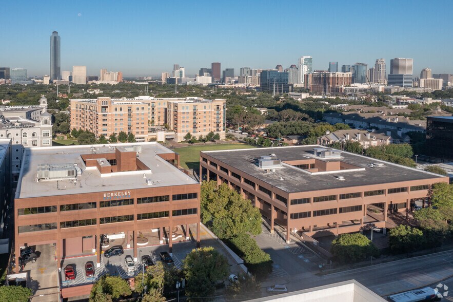 3100 Weslayan St, Houston, TX à louer - Aérien - Image 2 de 23