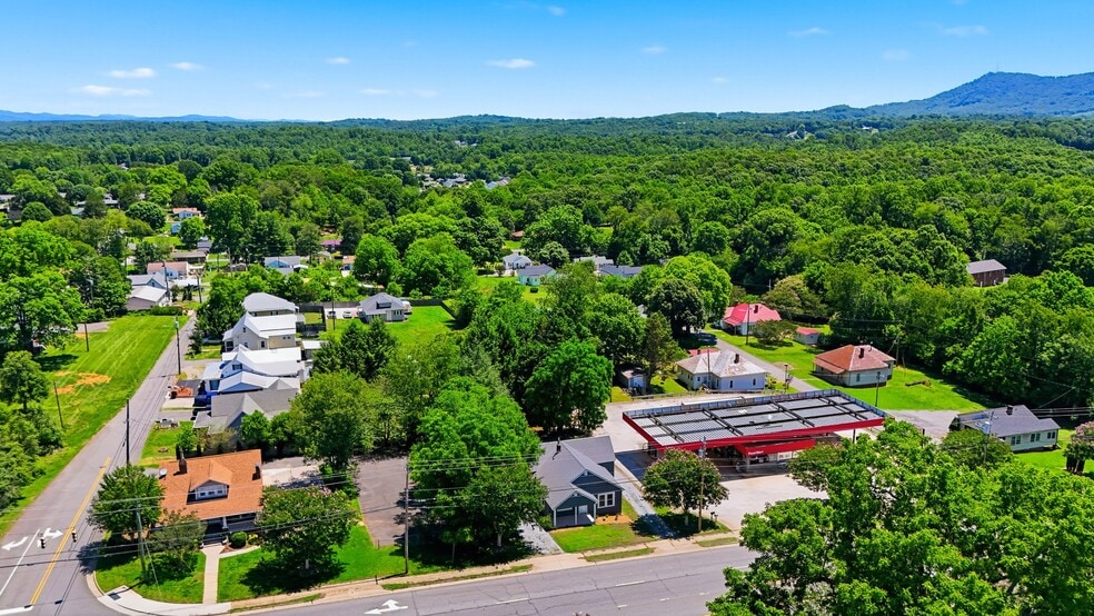 1303 S Sterling, Morganton, NC for sale - Building Photo - Image 2 of 14