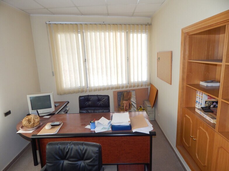 Commerce de détail dans València à vendre - Photo du bâtiment - Image 3 de 19