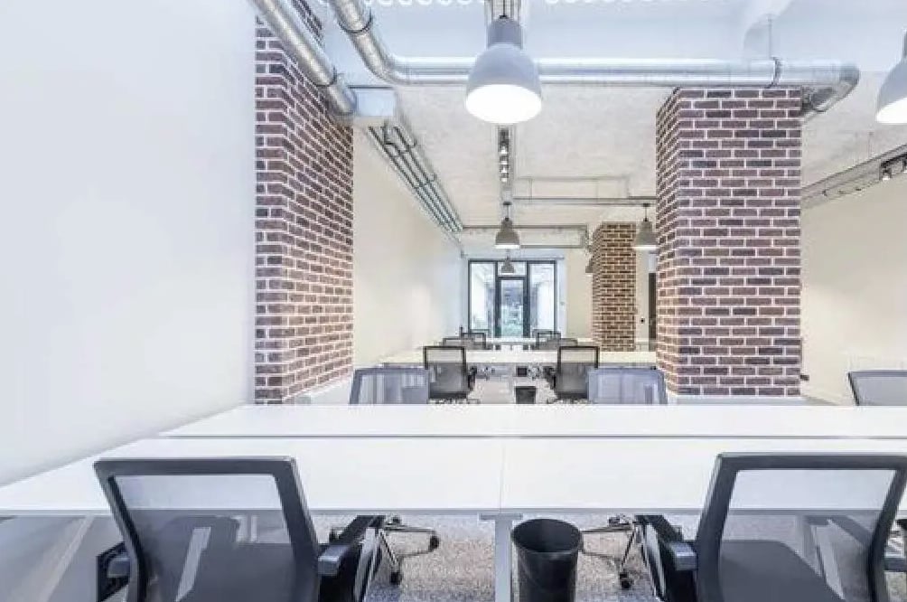 52 Rue Du Faubourg Montmartre, Paris for lease Interior Photo- Image 1 of 3