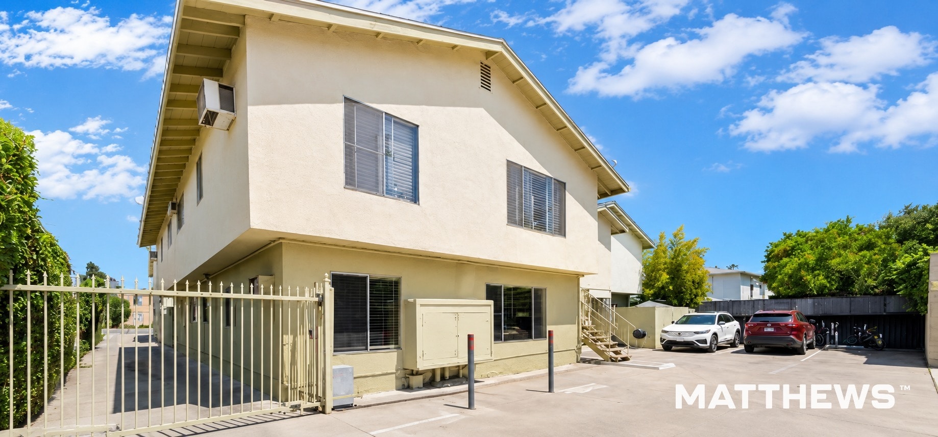 13520 Victory Blvd, Van Nuys, CA for sale Building Photo- Image 1 of 4