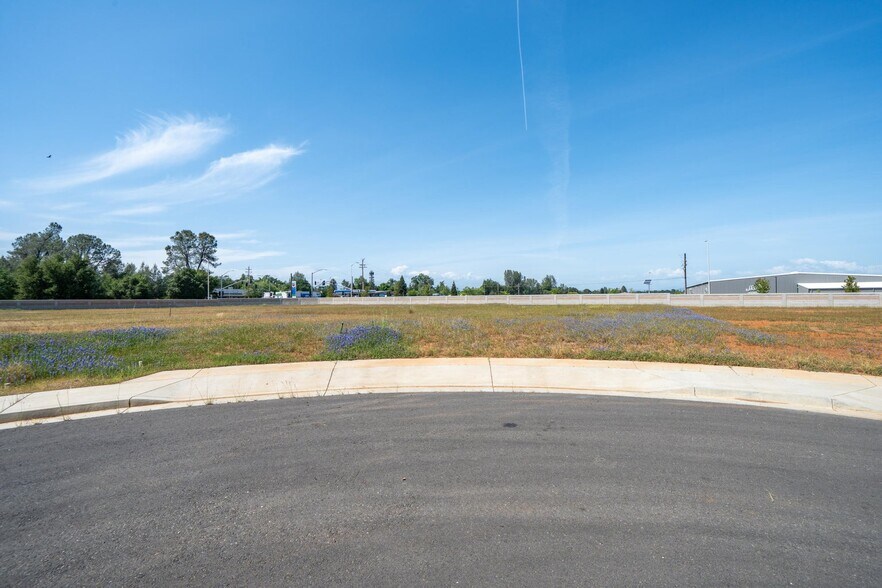 Airport Rd, Redding, CA for sale - Building Photo - Image 2 of 4