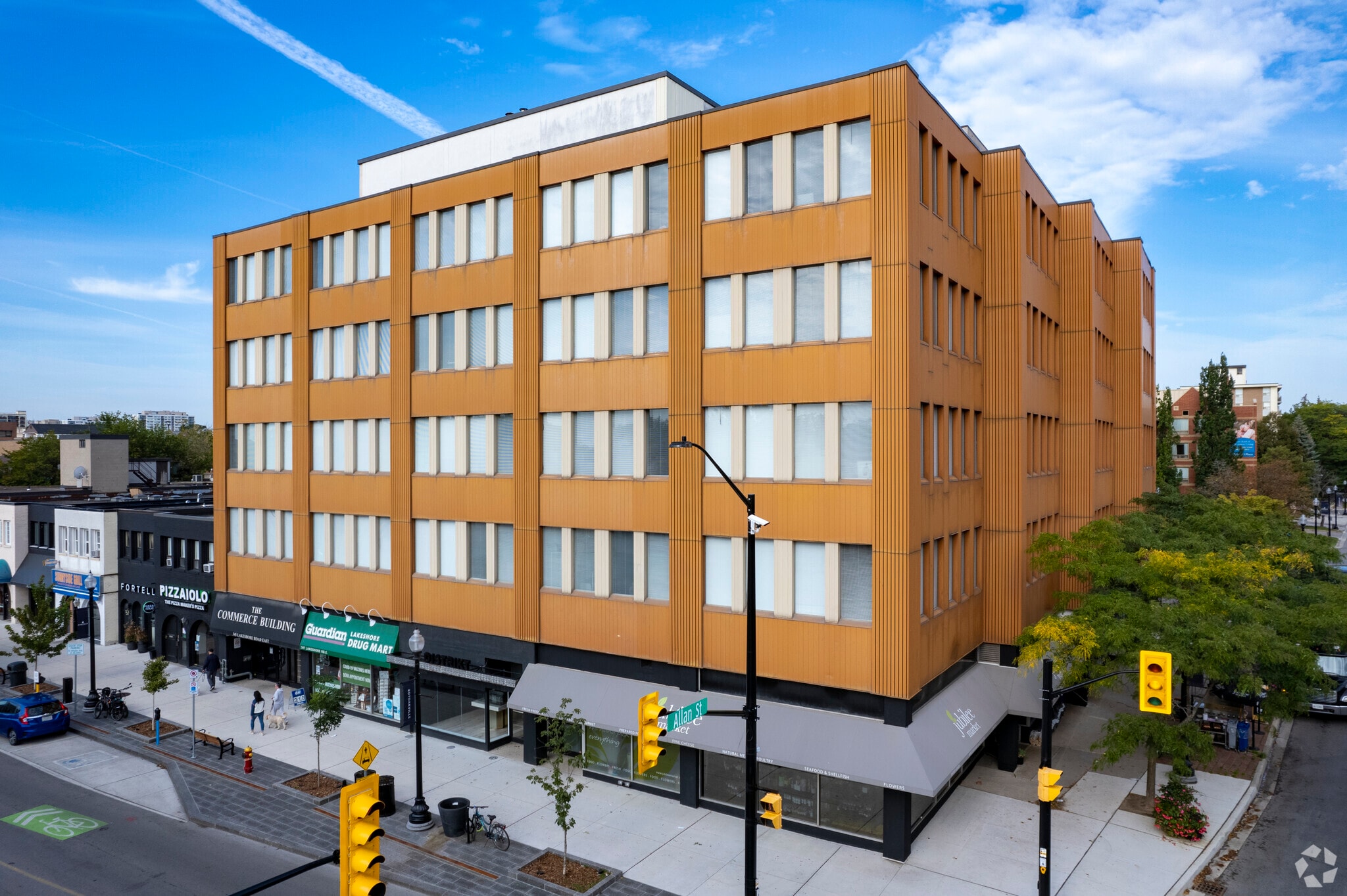 345 Lakeshore Rd E, Oakville, ON for sale Primary Photo- Image 1 of 1