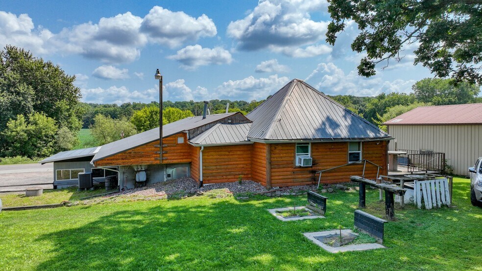 N5425 County Road H, Mondovi, WI à vendre - Photo du bâtiment - Image 2 de 30