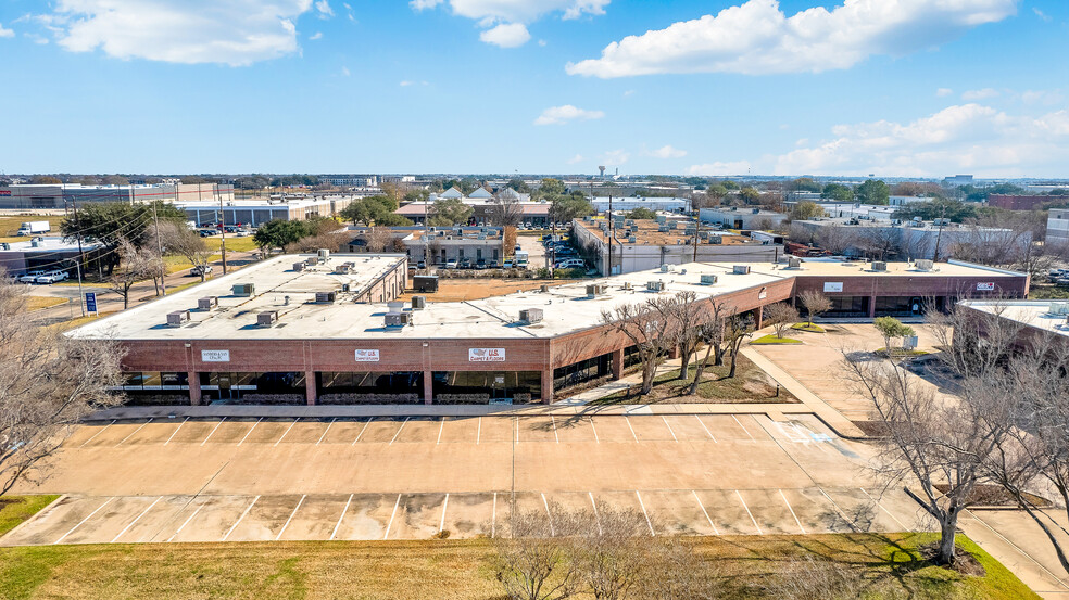 12705 S Kirkwood Rd, Stafford, TX for lease - Building Photo - Image 2 of 6