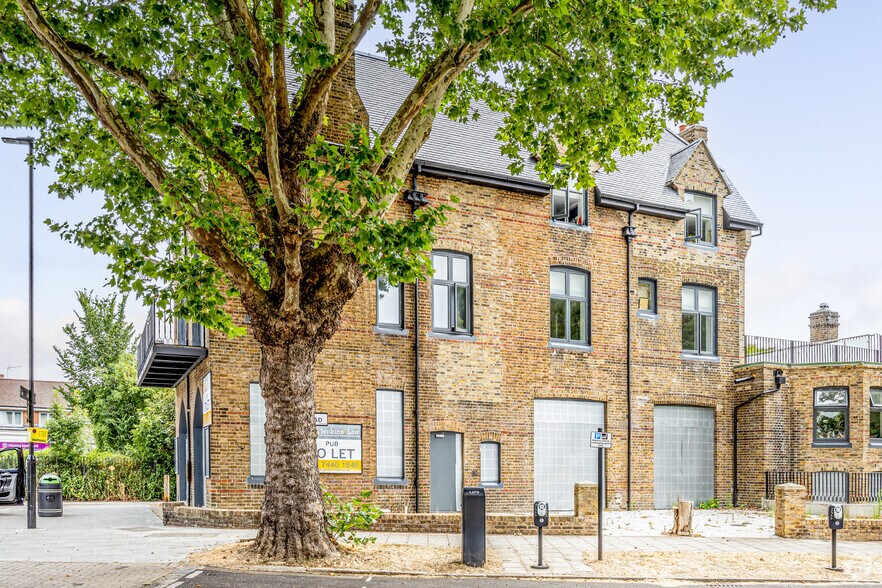 2 Grove Park Rd, London for lease - Building Photo - Image 2 of 2