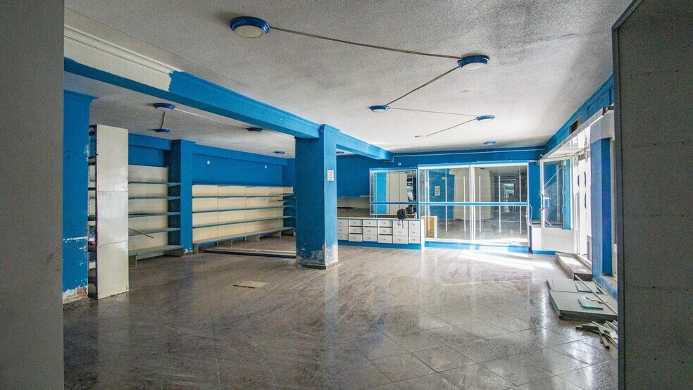 Retail in Elda, Alicante for sale - Interior Photo - Image 3 of 7
