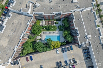 9750 Crescent Park Cir, Orland Park, IL - AERIAL  map view - Image1