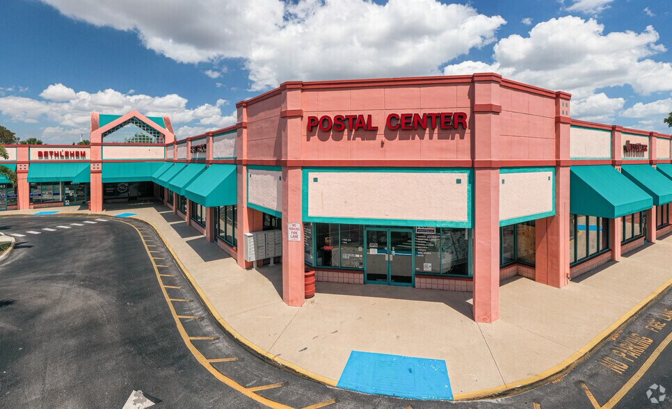 6801-6997 W Commercial Blvd, Tamarac, FL à louer - Photo du bâtiment - Image 1 de 8